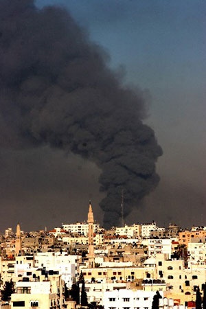 dence-smoke-rises-from-gaza